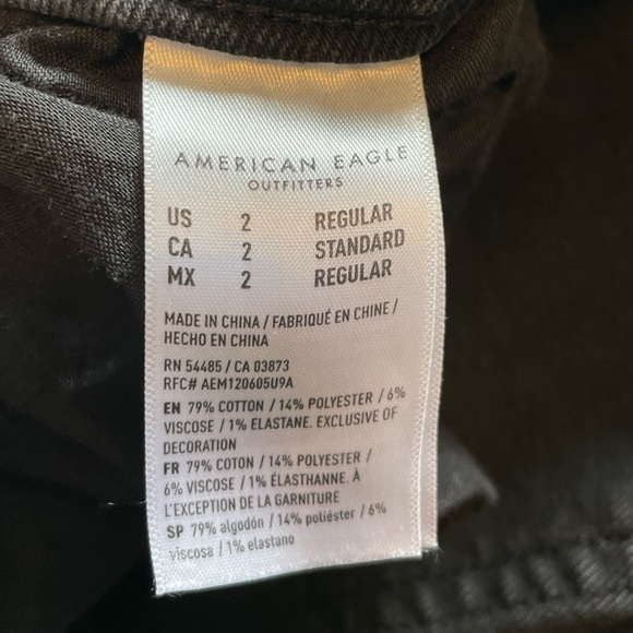 American Eagle Washed Black Stretch Mom Jeans - Picture 4 of 5